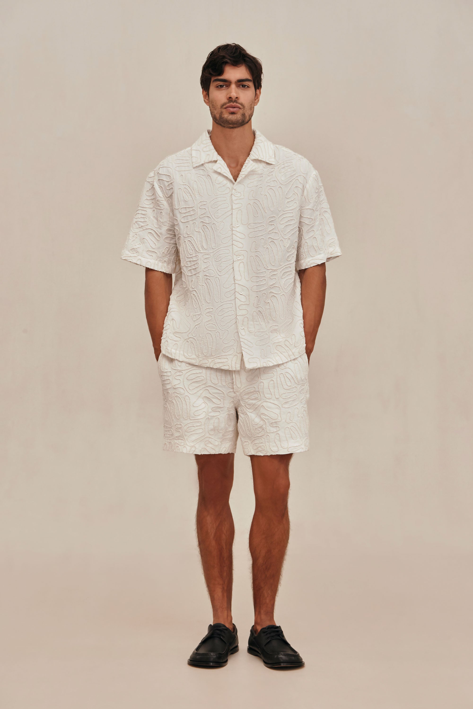 LUCIO SHORT - OFF WHITE MULTI