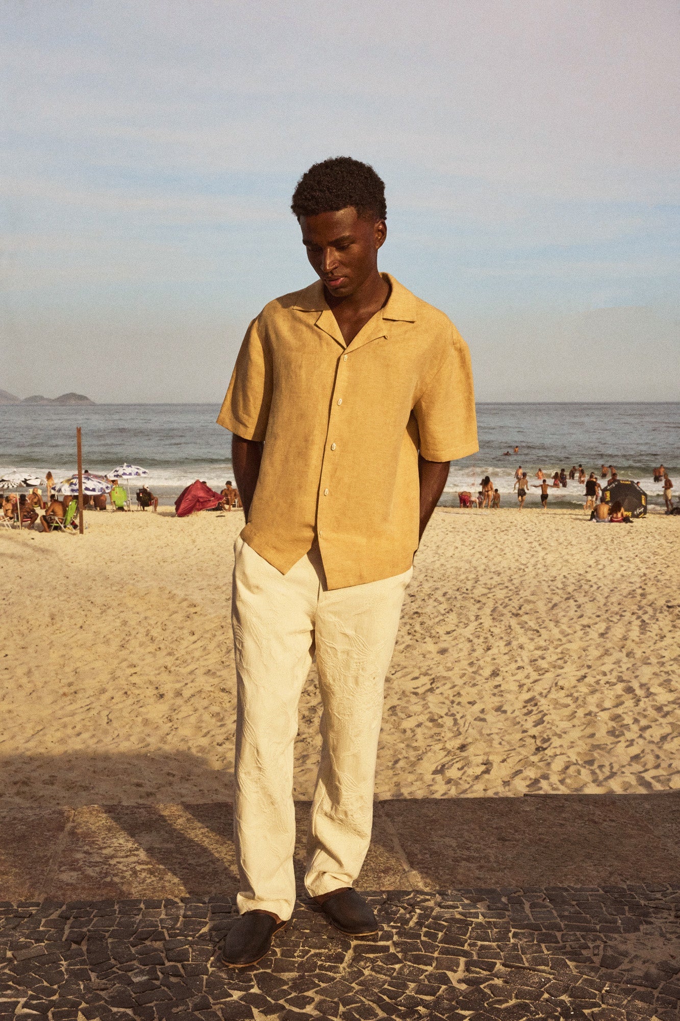 GRIFFIN SHIRT - ALMOND