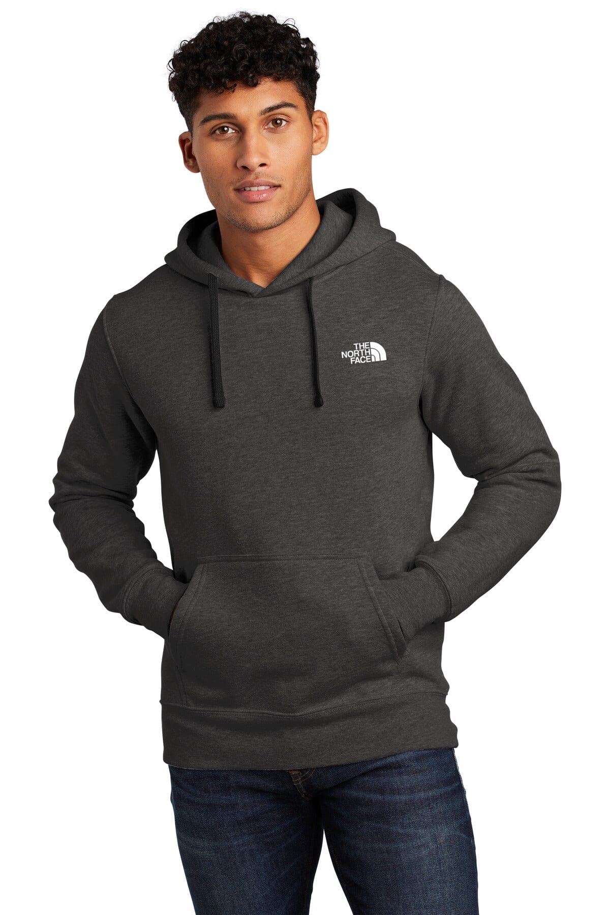 Sudadera con capucha y logo de TNF en el pecho
