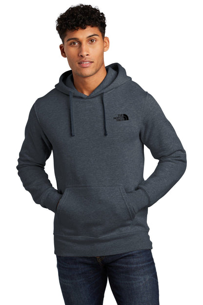 Sudadera con capucha y logo de TNF en el pecho